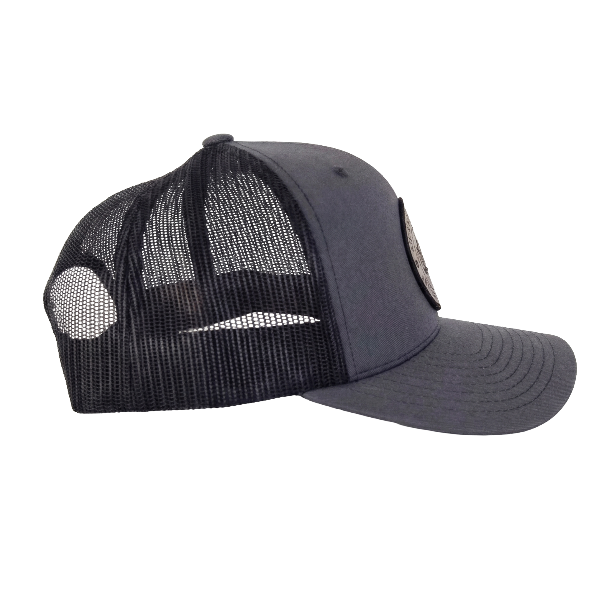 Casquette Trucker Légendaire Gris Foncé — L'accessoire discret qui en dit long | Cent Vingt Trois