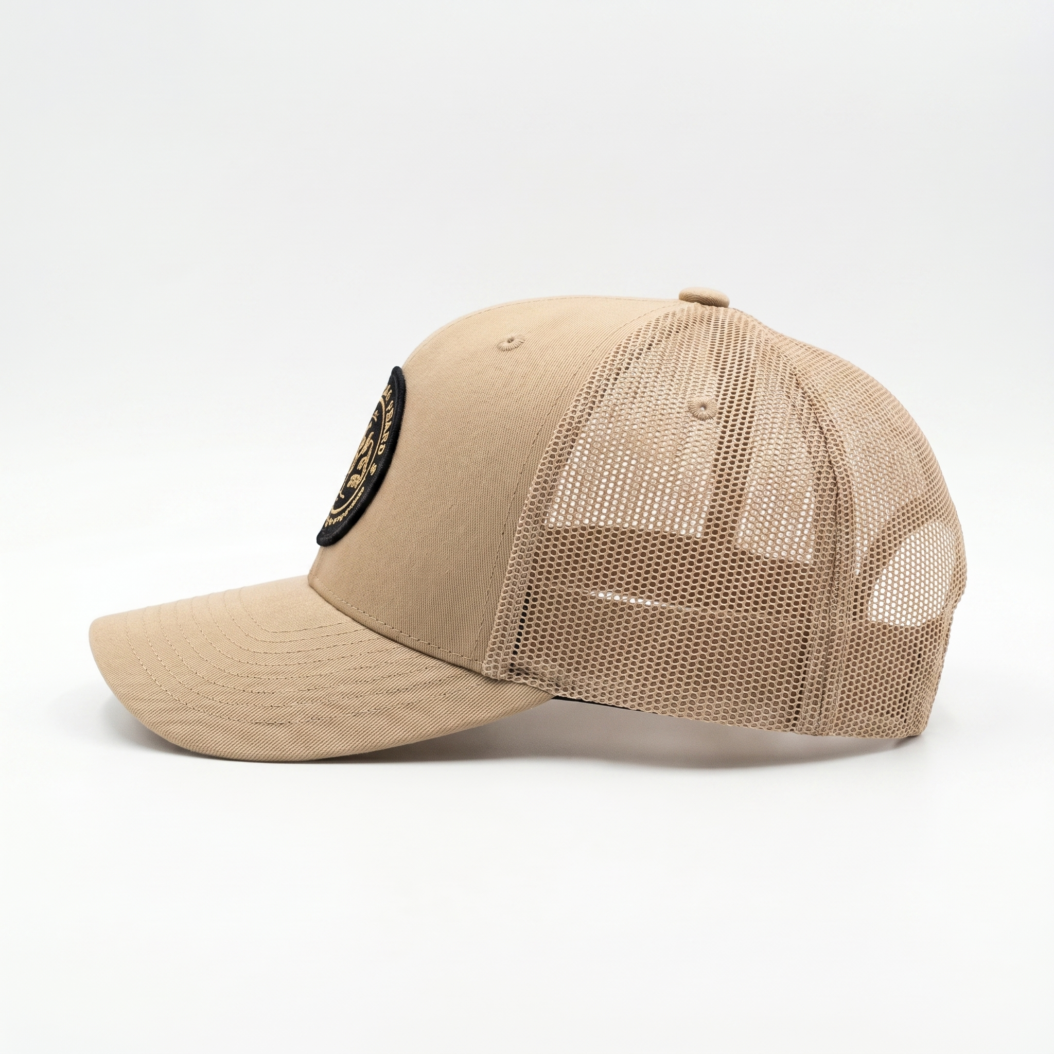 Casquette Trucker Légendaire Sable & Noir — Douceur et caractère | Cent Vingt Trois