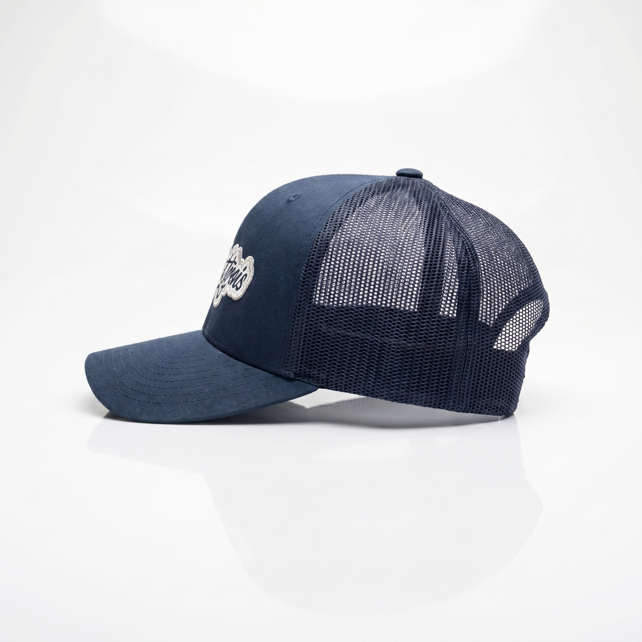 Casquette Trucker Signature Marine — La Signature dans sa version classique | Cent Vingt Trois